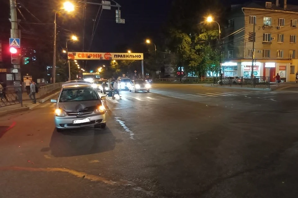 Пешеход выжил после сильного столкновения с автомобилем в Хабаровске
