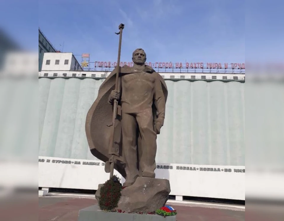 В Волгограде за 3,2 млн приведут в порядок памятник морякам-североморцам у элеватора