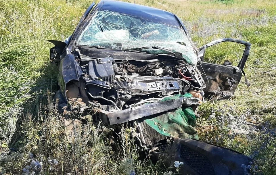 Авария произошла на автодороге Бугульма-Уральск