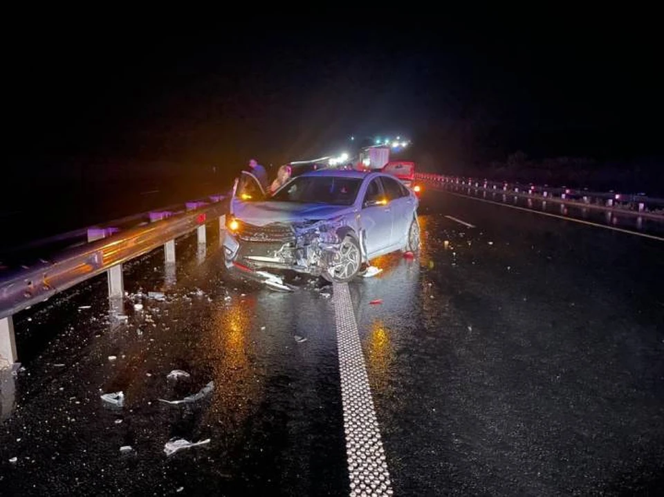 В аварии на М-4 пострадали двое детей. Фото: ГИБДД РО