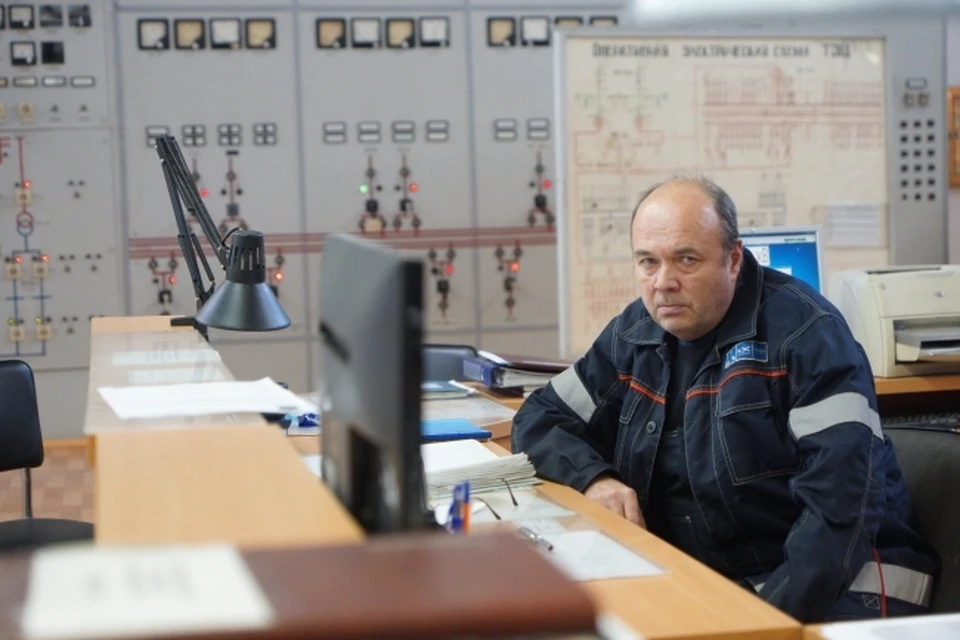 Трактор повредил трубопровод горячего водоснабжения
