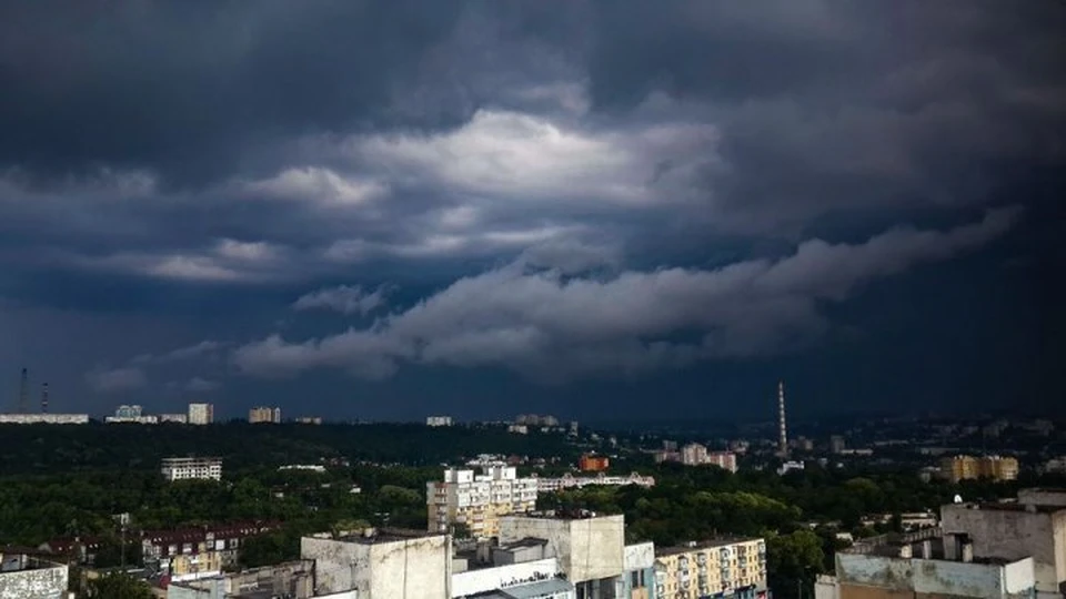 Небо над Кишиневом. Фото: publika.md