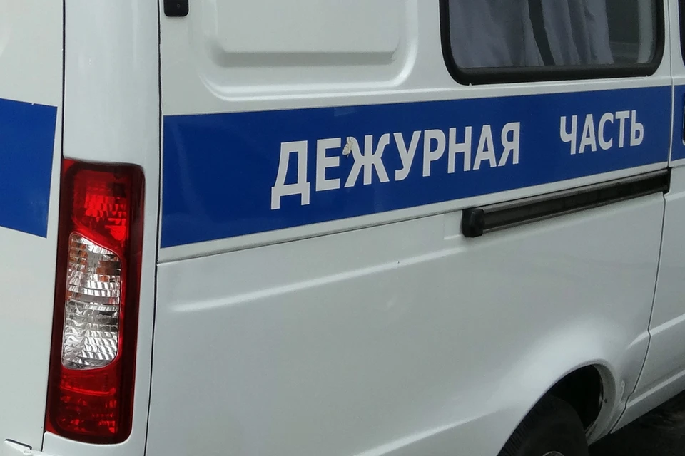 В Тюменской области мужчина ткнул незнакомцу ножом в шею.