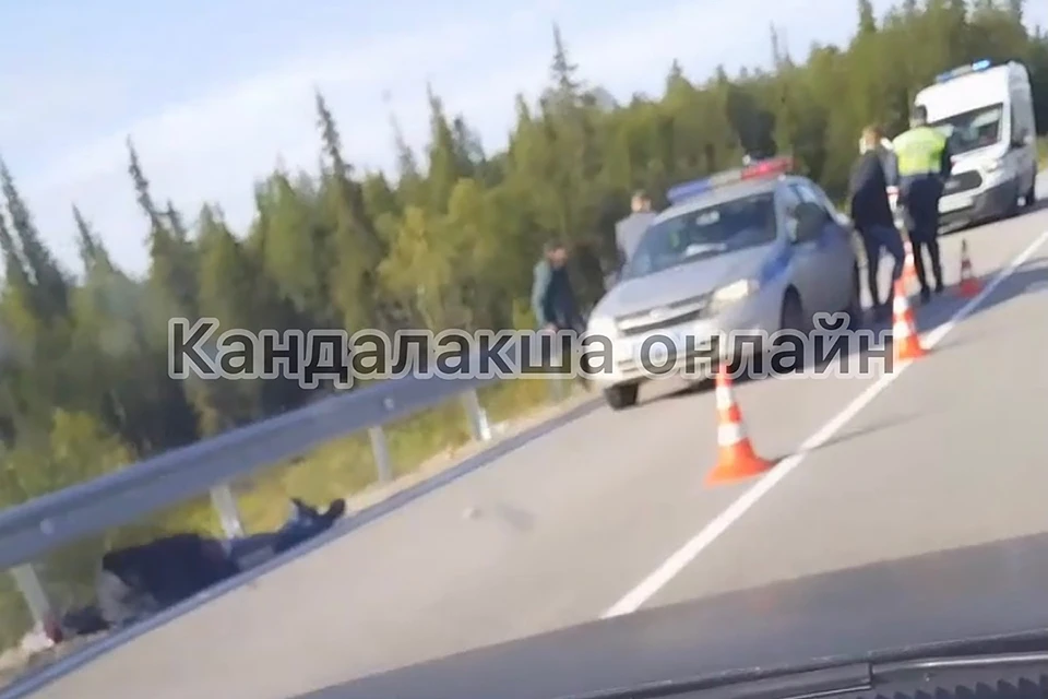 Lada перевернулась на крышу, водитель погиб на месте. Фото: vk.com/kandaone