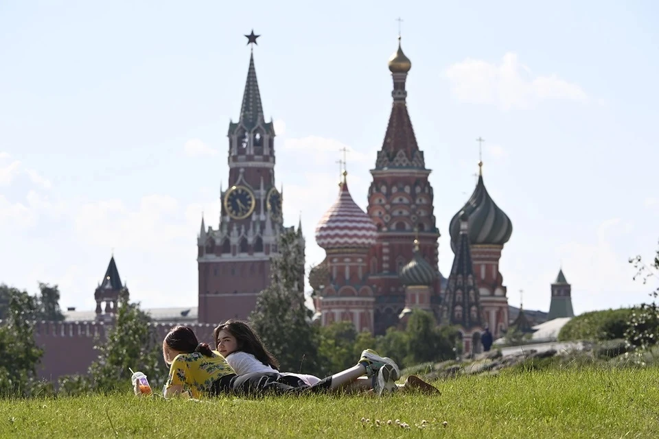 Синоптик Шувалов пообещал москвичам теплые и безветренные выходные 20 и 21 августа