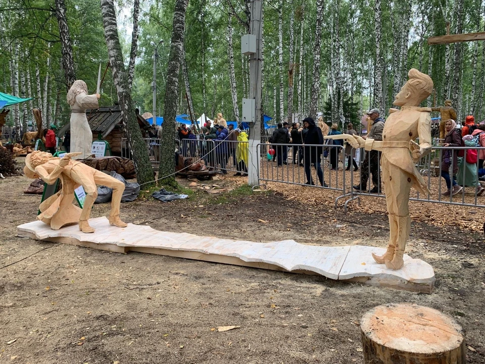 Скульптура "Эффект бабочки".