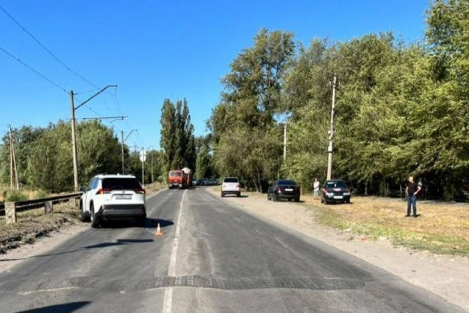 Авария произошла утром на улице Макаренко. Фото: отдел пропаганды УГИБДД