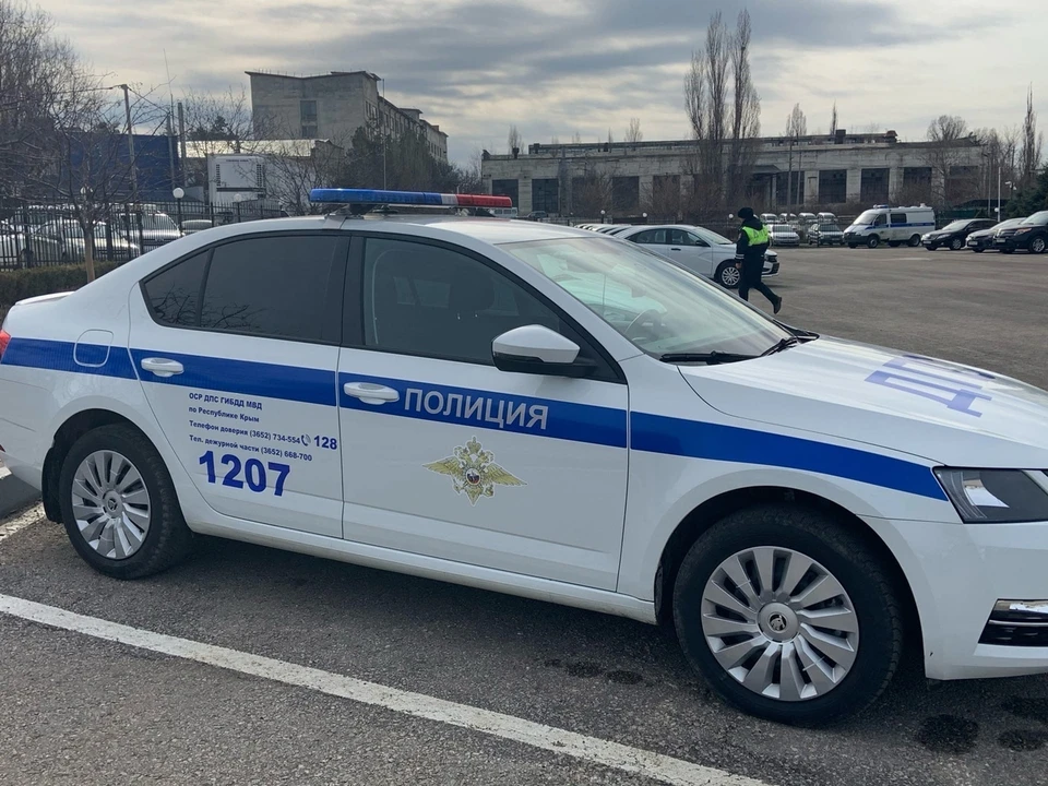 В Ялте поймали злоумышленника, который обворовал уснувшую на скамейке девушку