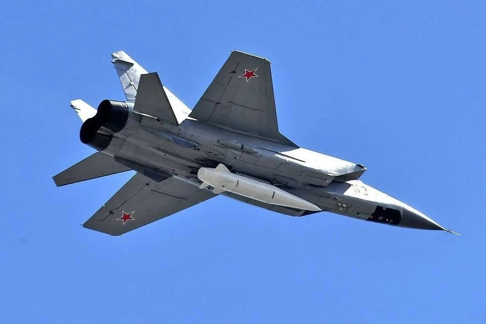 Российская авиация ударила по цехам завода "Мотор Сич" в Запорожье