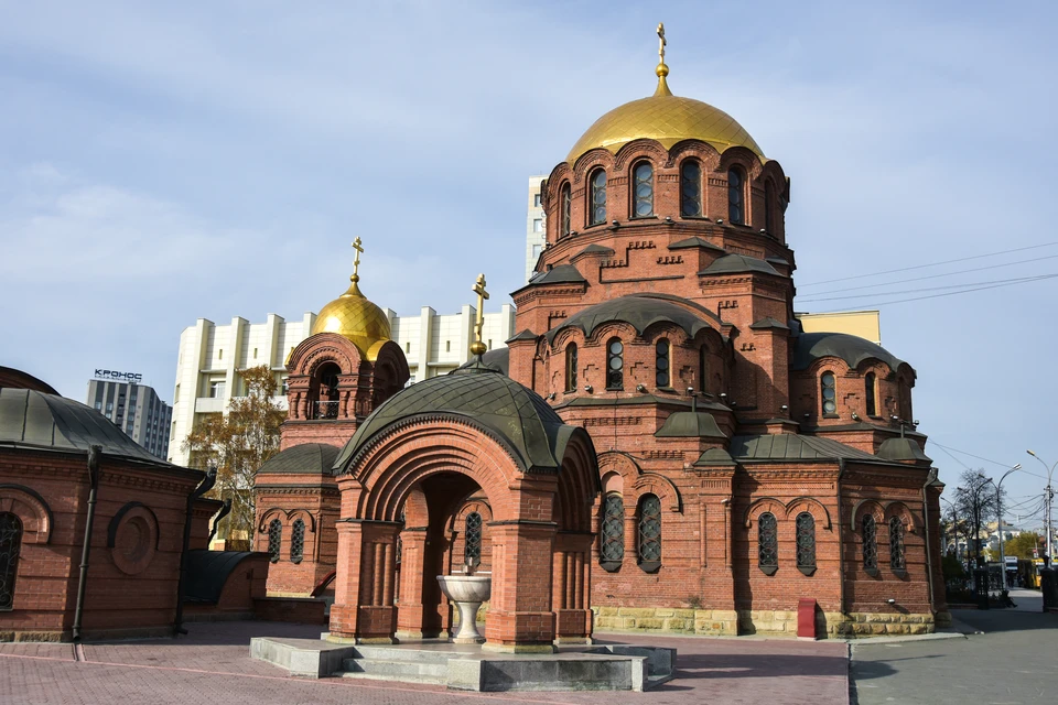 Общественники добиваются изменения названия в честь собора два года.