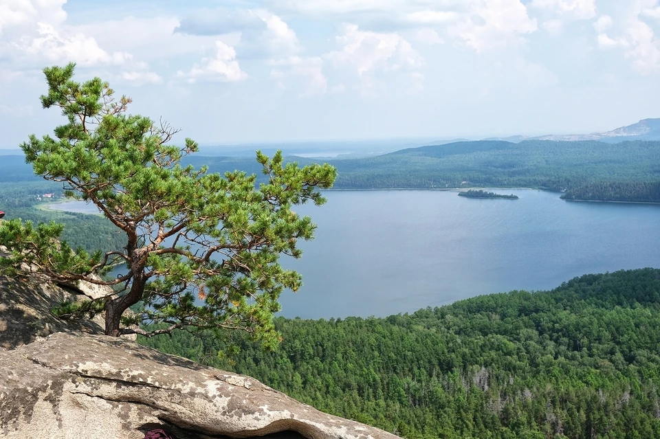 «Дневник путешественника»: прозрачное озеро, горы и панорама на 11 озер. Фото - Иван Горбунов.