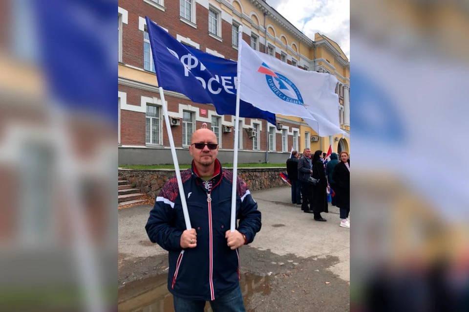 Председатель комиссии по делам молодежи, развитию физической культуры и спорта новосибирской Общественной палаты Сергей Леонов.