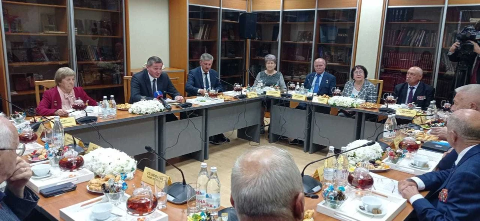 Губернатор решил внести в фонд личные средства. Фото: администрация Волгоградской области