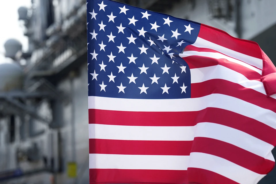 Вертолет США 9 часов кружил в районе «Северного потока» в ночь аварии