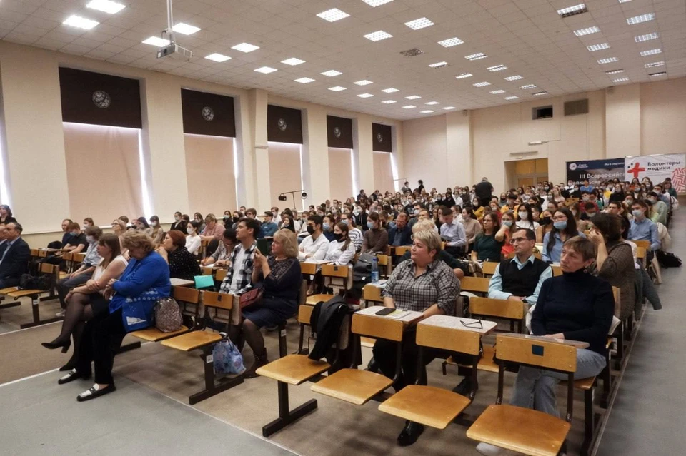 Более 300 студентов-целевиков поступили в Иркутский медуниверститет в 2022 году. Фото: правительство Иркутской области
