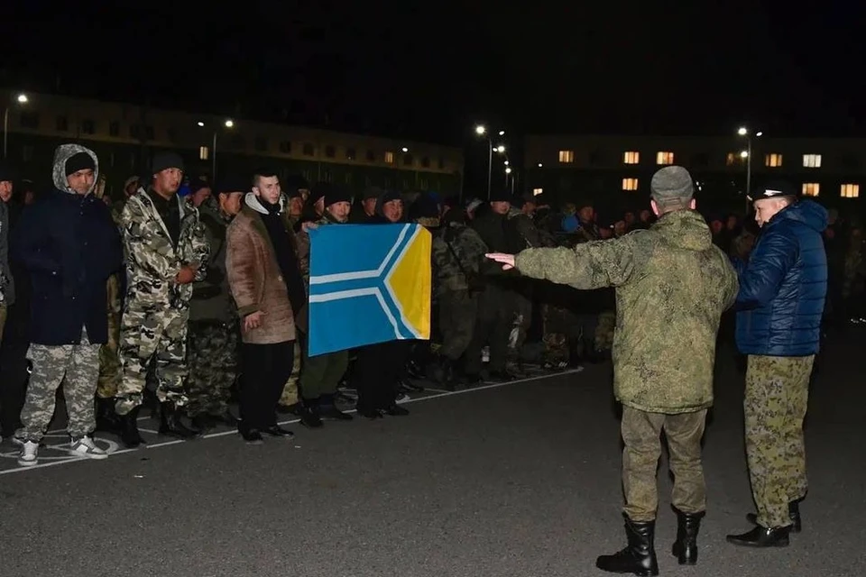 Часть мобилизованных приедут в Новосибирск. Фото: t.me/khovalyg_live