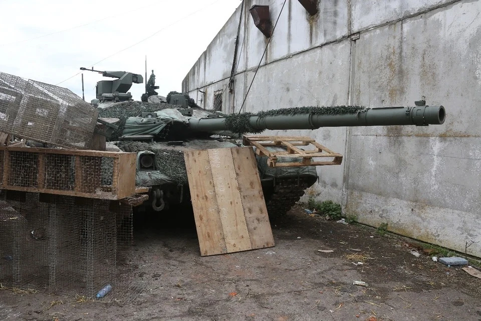 Бойцы Росгвардии уничтожили украинский танк в ДНР