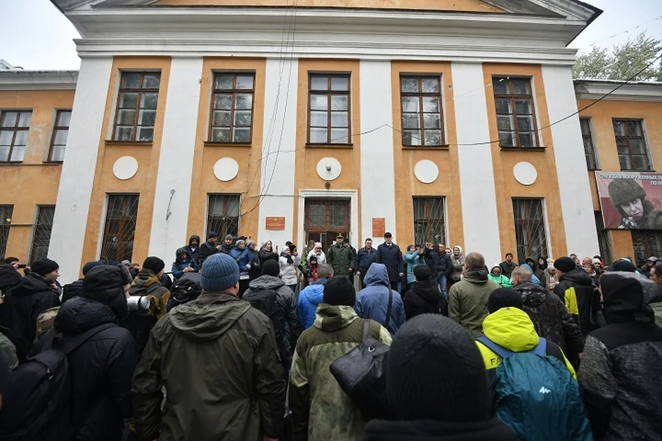 Ярославцы, призванные в рамках частичной мобилизации, жалуются на грубость сотрудников военкоматов