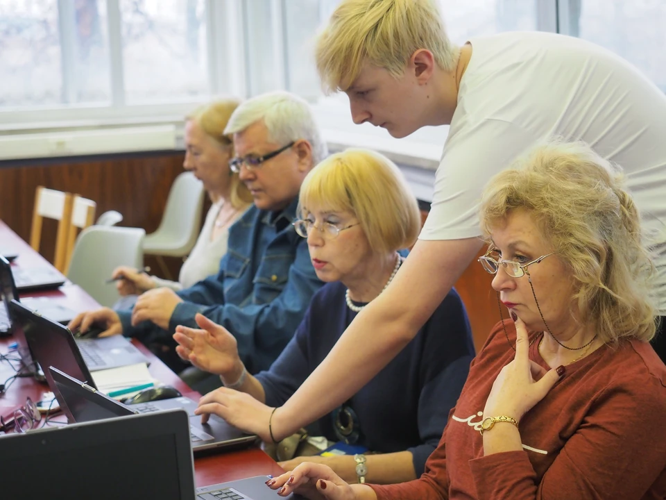Пенсионеров Томска научат управлять контентом на курсах веб-дизайна