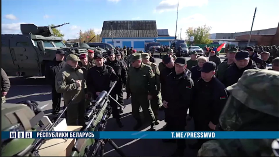 В пограничном с Украиной Ельском районе подвели итоги тактико-специальных учений МВД Беларуси. Фото: кадр видео МВД Беларуси