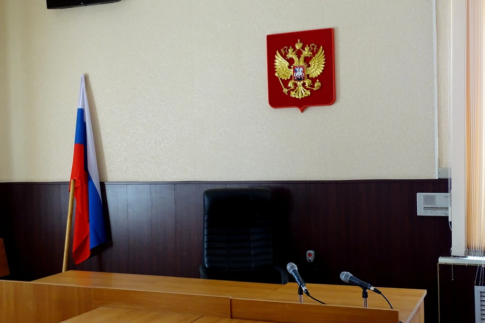 Четверых мужчин судят в Липецке за покушение на кражу иконы за 150 тысяч долларов и убийство семьи