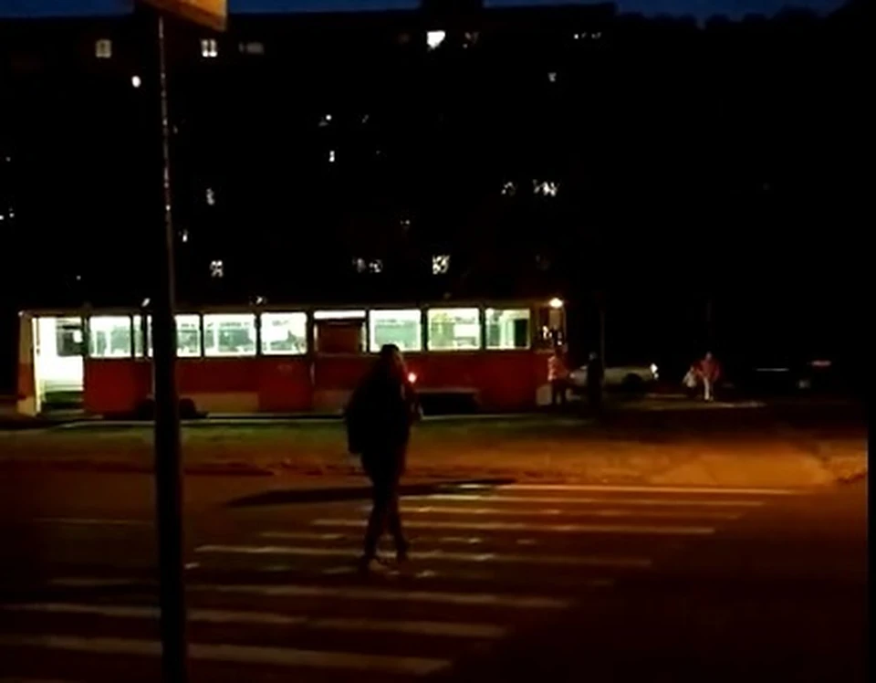 Фото: стоп-кадр видео «Аварийный Омск»