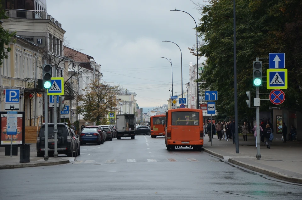 В Нижнем Новгороде усилят контроль за парковкой машин, мешающих работе общественного транспорта.