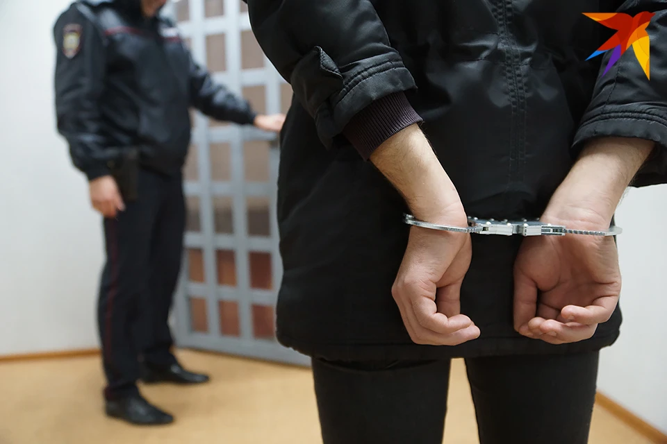Сотрудники вневедомственной охраны доставили 35-летнего жителя республики Башкортостан в отдел полиции для дальнейшего разбирательства.