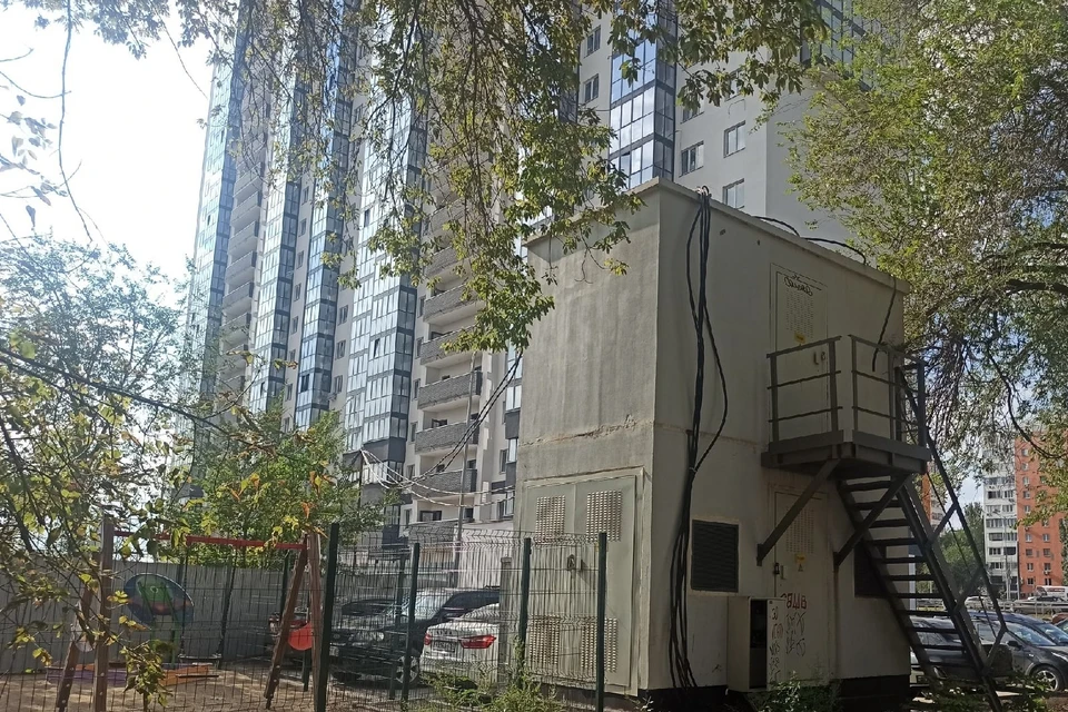 Дольщики ЖК "Орбита" недовольны состоянием, в котором им достался дом. Фото: предоставлено "Комсомольской правде"