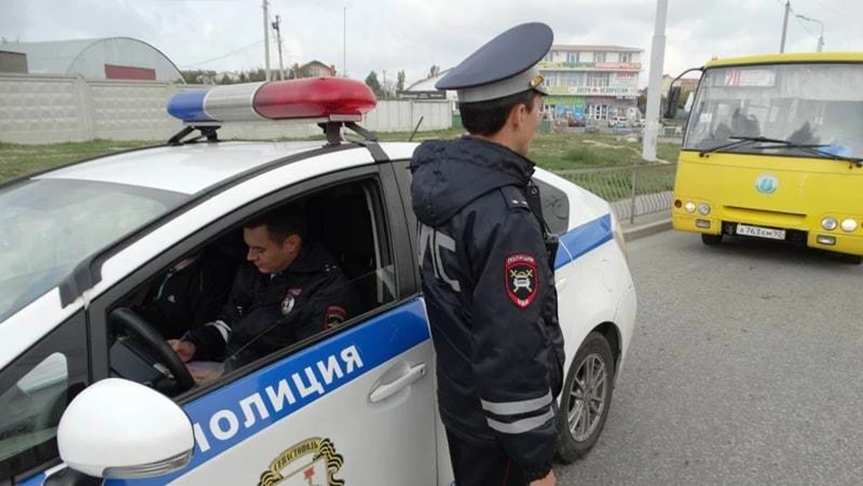 На транспортное средство нарушителя приставы наложили арест. Фото: Полиция Севастополя