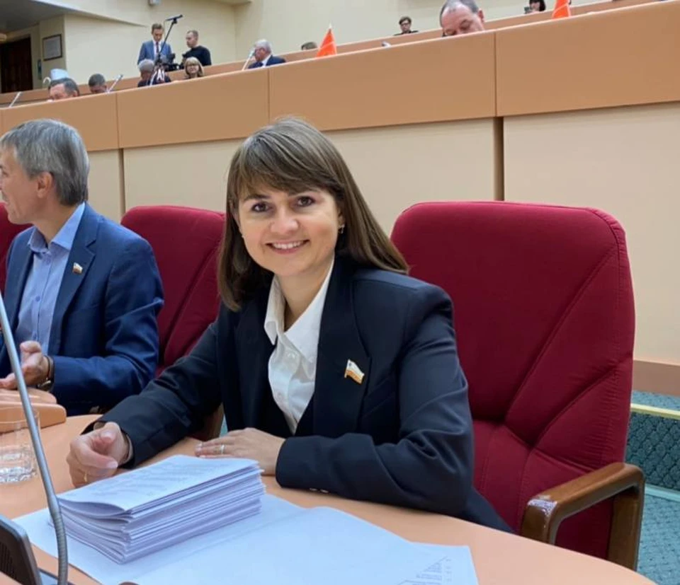 Мария Усова на заседании облдумы 26.10.22