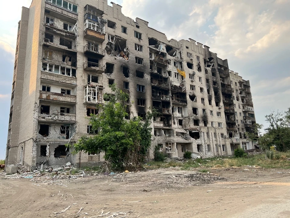 Южноуральцы взяли под крыло мальчиков 14, 12 и 7 лет
