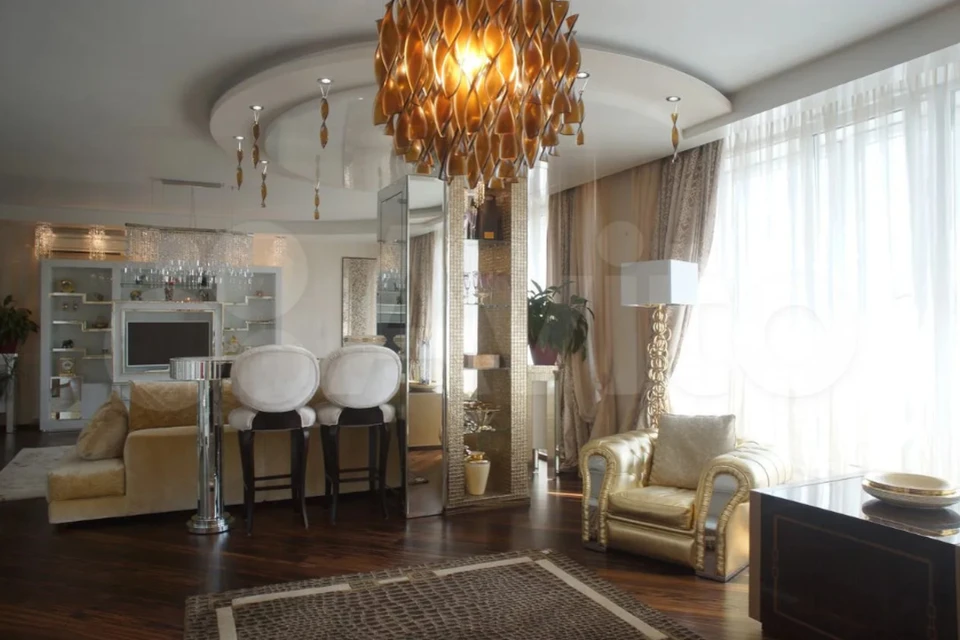 В Новосибирске продают роскошную квартиру за 52 миллиона рублей. Фото: Агентство недвижимости "Среда".