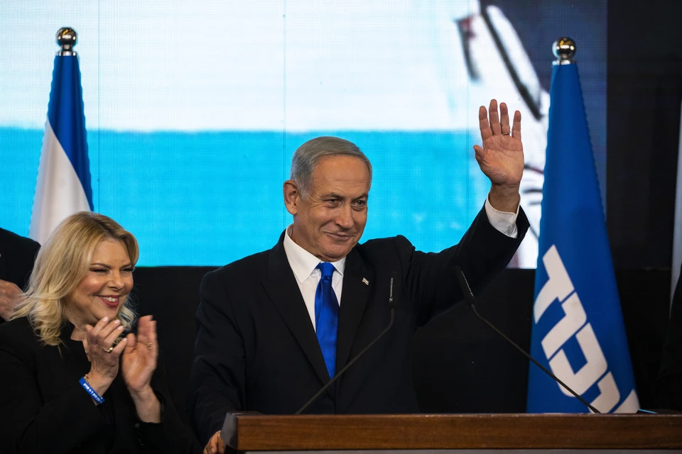 Benjamin Netanyahu can be considered a triumphant election in Israel: his party won from 30% to 33% of the vote.
