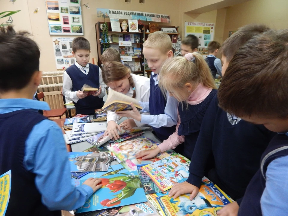 Туляки забрали из библиотек более 500 списанных книг