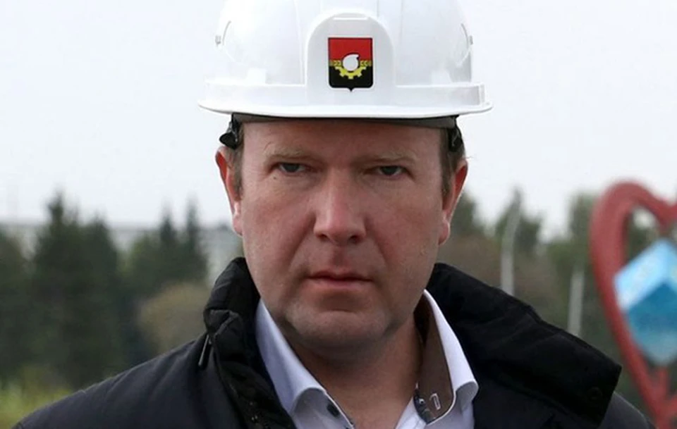 Дмитрий Анисимов еще несколько дней походит с приставкой врио к должности.