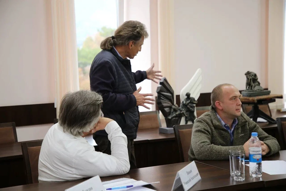 В Геленджике выбирают эскиз для нового памятника. Фото: пресс-служба администрации Геленджика.