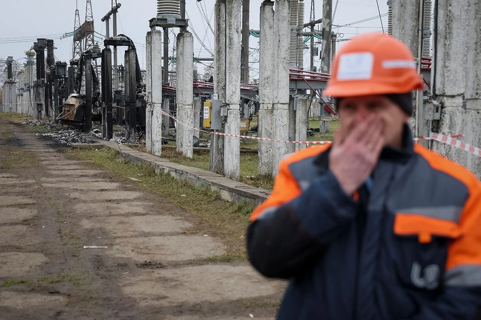 Разрушен объект инфраструктуры, обеспечивавший снабжение электричеством правобережья Херсонской области и часть Николаевской.