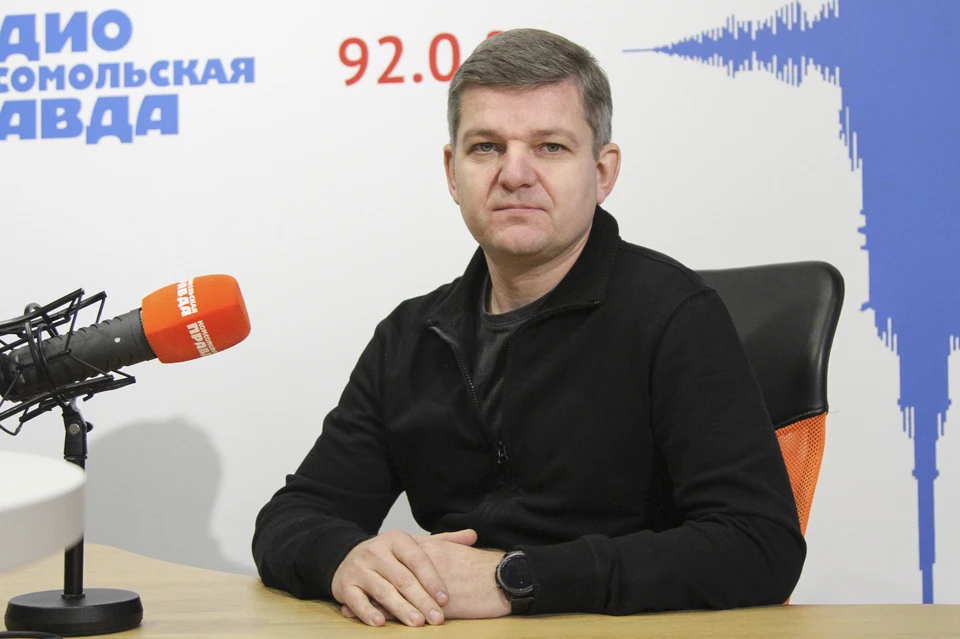 В эфире «Радио Комсомольская правда в Санкт-Петербурге» 92.0 FM побывал гендиректор Президентского фонда культурных инициатив Роман Карманов.