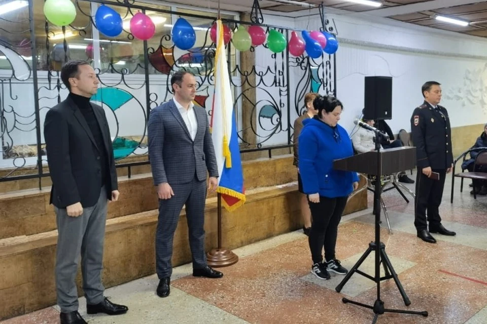В Туапсинском районе Кубани 120 жителям Херсонской области вручили паспорта РФ Фото: пресс-служба администрации муниципалитета