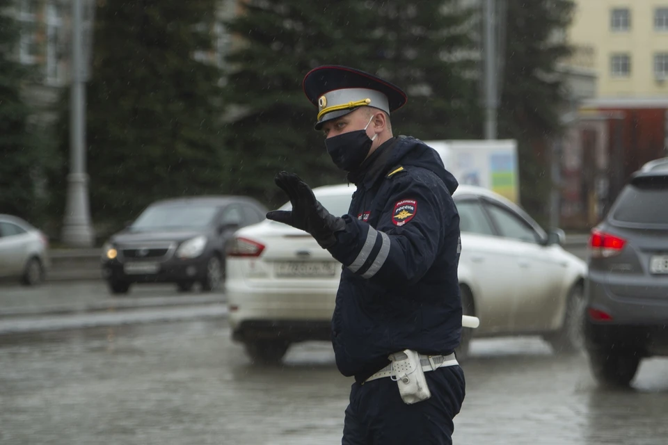 На место выезжали сотрудники ГИБДД