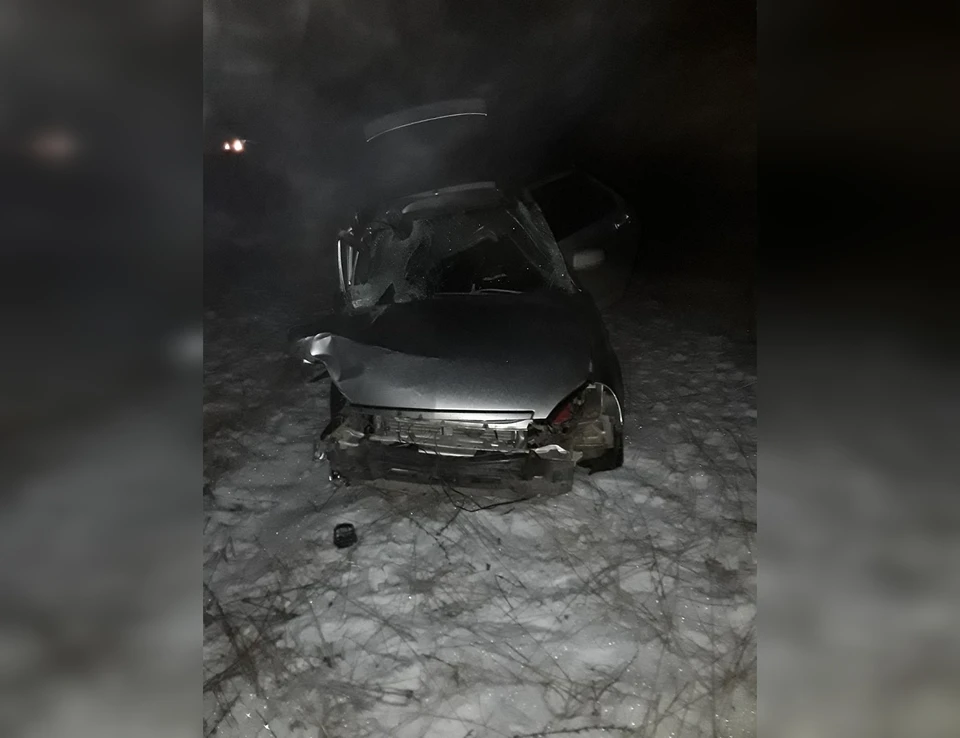 Водителю легкового авто потребовался осмотр медиков.