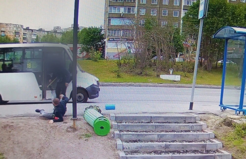 Обвиняемый напал на свою жертву с перфоратором. Фото: СКР по Мурманской области
