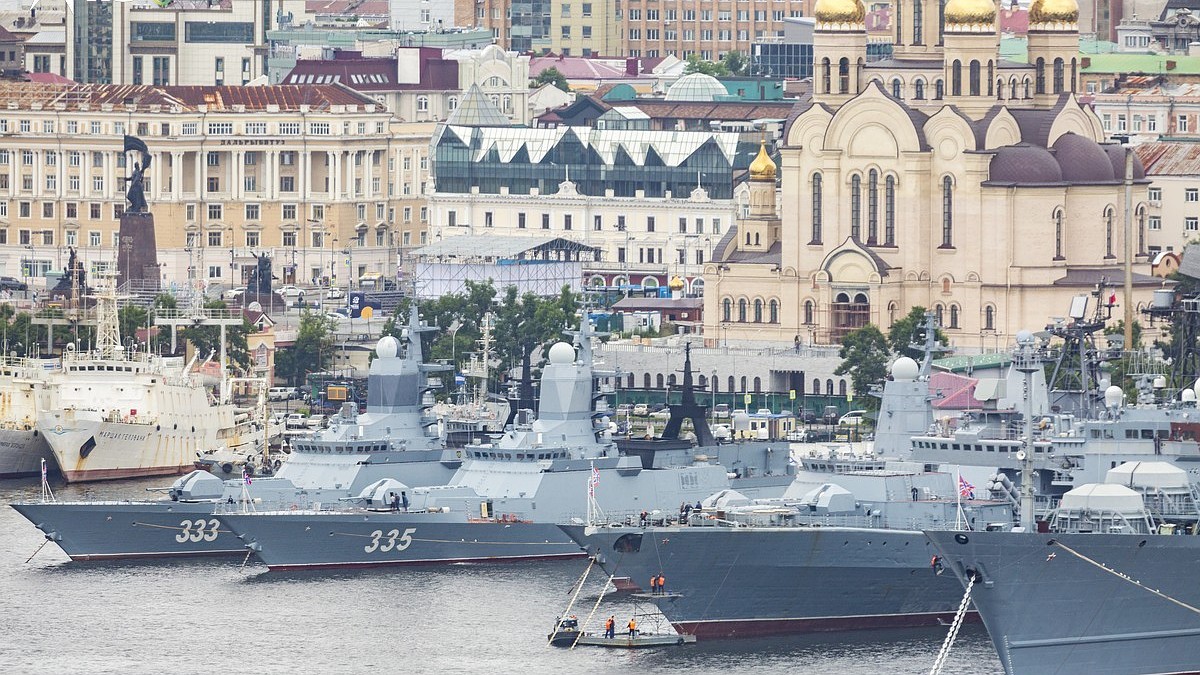 Тихоокеанский флот в шестой раз подряд стал лучшим в военно-морском флоте  России - KP.RU