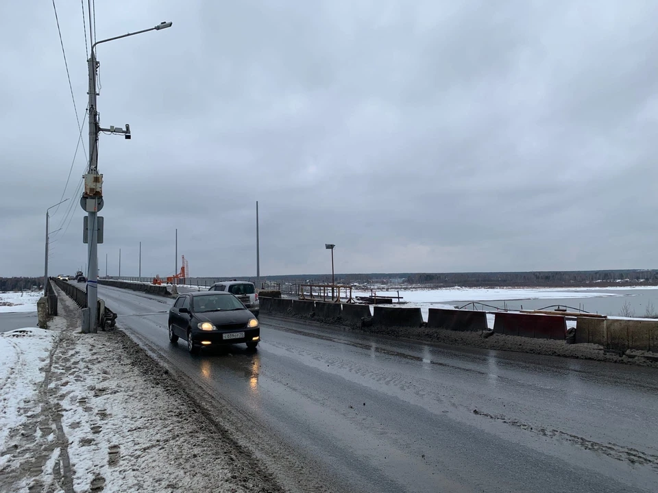 В 2022 году по нацпроекту отремонтировали путепровод на Кузовлевском тракте и начали ремонт Коммунального моста через Томь. Фото: Алёна Мищенко/АиФ-Томск