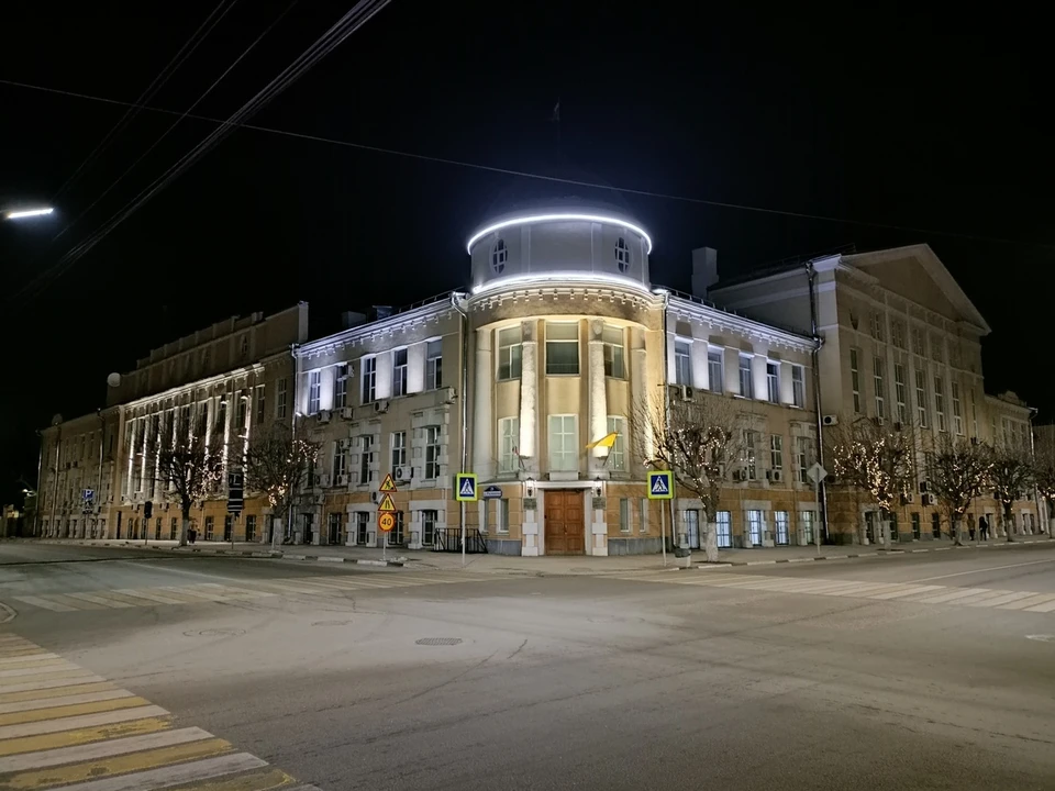 Администрация Рязани отказалась от крупных массовых мероприятий с перекрытием дорожного движения в центре Рязани и фейерверков.