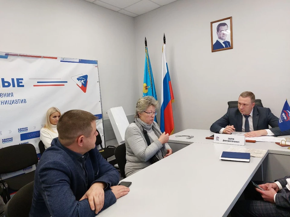 Дмитрий Зверев обещал улицу Красивую в Ульяновске сделать еще и освещенной