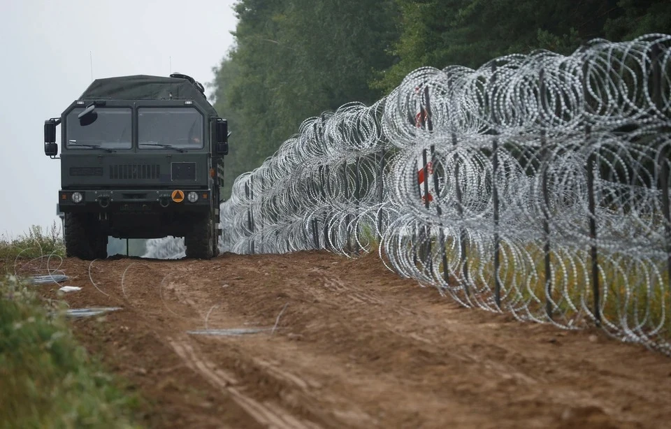 Польша построит электронное заграждение на границе с Россией