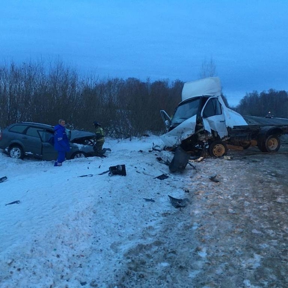 Под Челябинском погиб водитель легковушки в лобовом ДТП с грузовиком - KP.RU