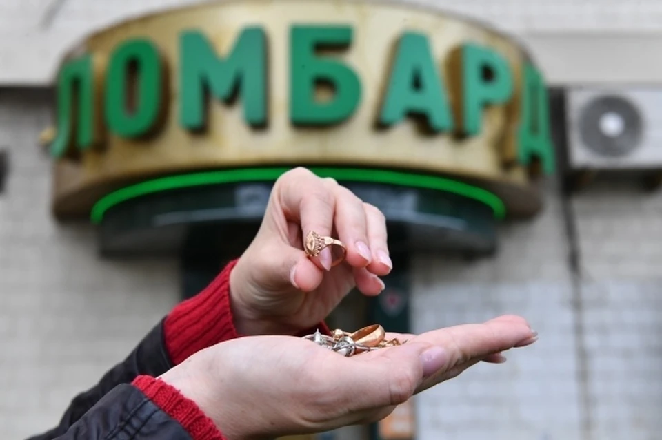 В Севастополе полицейские задержали подозреваемого в краже золотых изделий у родственницы